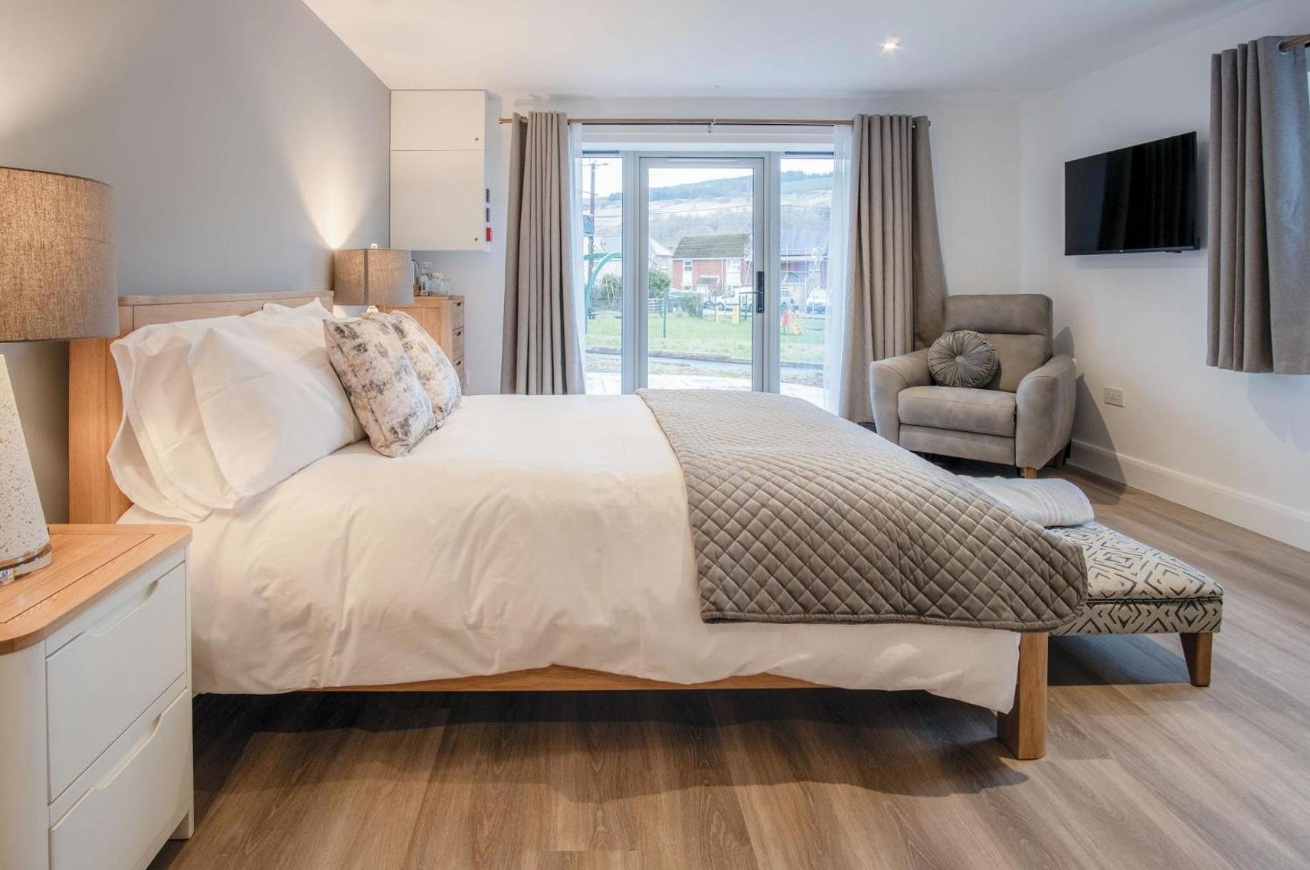 Suite 2 - Sleeping Giant Hotel - Pen Y Cae Inn بريكون المظهر الخارجي الصورة